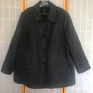 London fog plus size coat / firm price